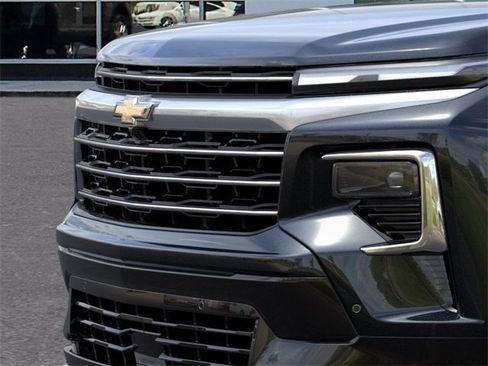 New 2026 Chevrolet Traverse High Country image 13