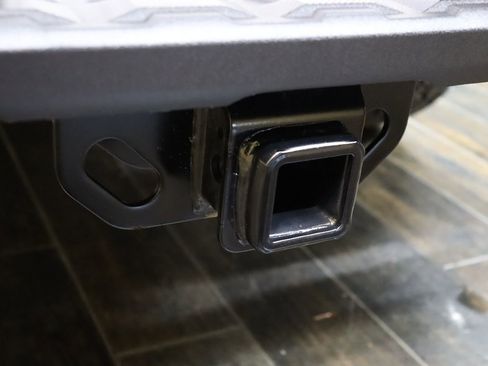 Used 2023 Toyota Tacoma SR image 27