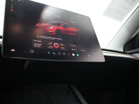 Used 2022 Tesla Model 3 Performance image 17