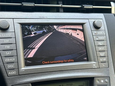 Used 2014 Toyota Prius Prime Advanced FWD image 26