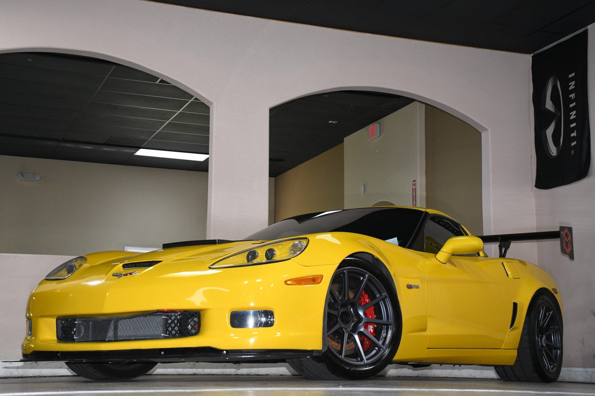 Used 2009 Chevrolet Corvette Z06 w/ Preferred Equipment Group RWD image 84