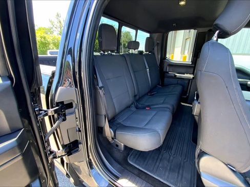 Used 2015 Ford F150 XLT w/ Equipment Group 302A Luxury AWD/4WD image 19