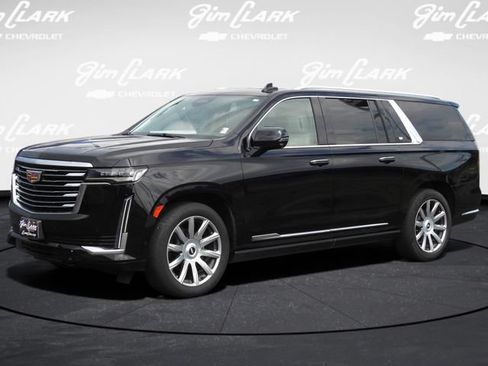 Used 2023 Cadillac Escalade ESV Premium Luxury Platinum w/ Heavy-Duty Trailer Package AWD/4WD image 37