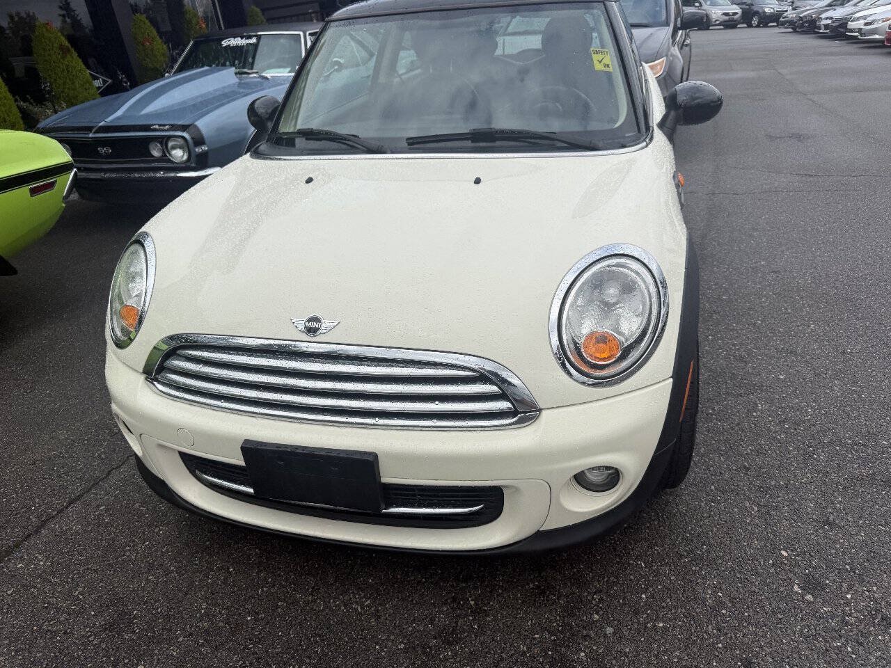 Used 2013 MINI Cooper Hardtop FWD image 2