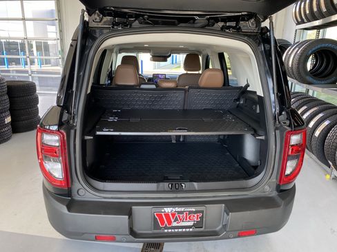 Used 2024 Ford Bronco Sport Outer Banks w/ Tech Package image 7