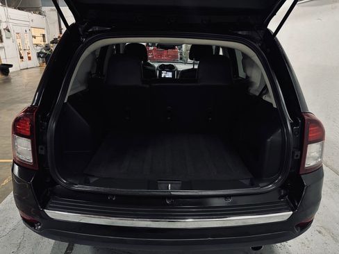 Used 2017 Jeep Compass High Altitude image 15