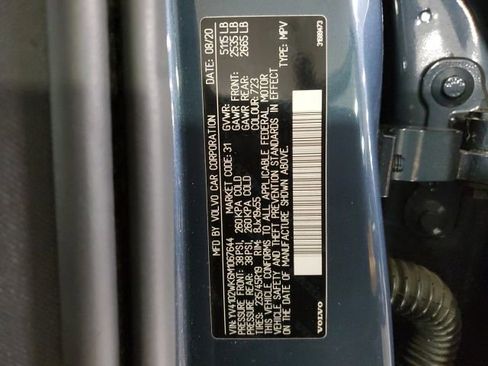 Used 2021 Volvo V60 T5 Cross Country image 31