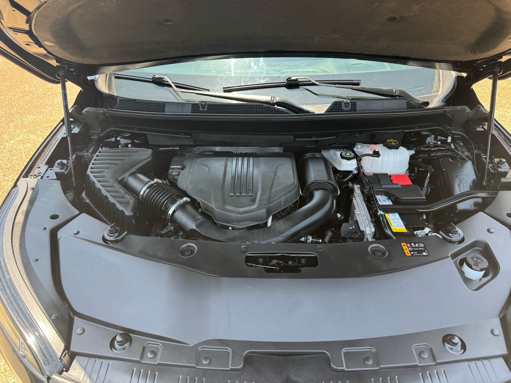 Used 2025 Buick Enclave Sport Touring FWD image 28