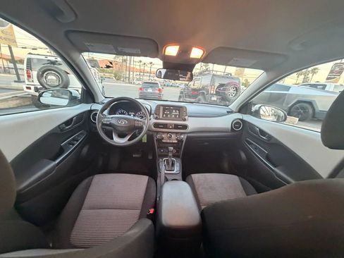 Used 2021 Hyundai Kona SE FWD image 26
