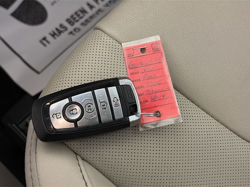 Used 2020 Ford Edge Titanium w/ Equipment Group 301A image 31