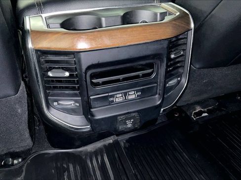 Used 2023 RAM 2500 Laramie AWD/4WD image 30