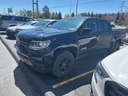 Used 2022 Chevrolet Colorado Z71 w/ Z71 Midnight Edition image 1