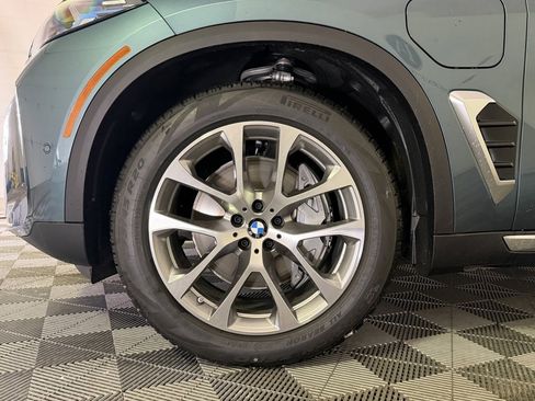 New 2026 BMW X5 xDrive50e image 14