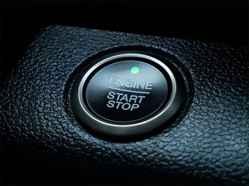 Used 2020 Ford F150 Raptor w/ Equipment Group 802A Luxury image 25