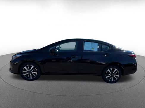 Used 2025 Nissan Versa SV FWD image 8
