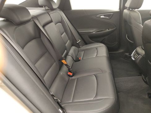 Used 2024 Chevrolet Malibu LT FWD image 19