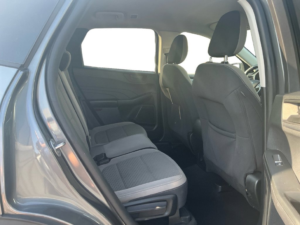 Used 2022 Ford Escape SE FWD image 23
