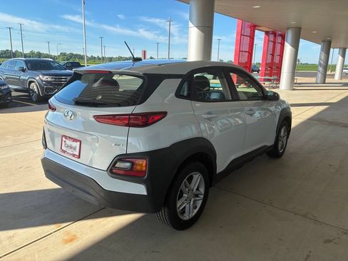 Used 2021 Hyundai Kona SE AWD/4WD image 8