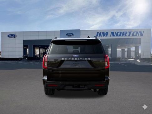 New 2027 Ford Expedition Active RWD image 9