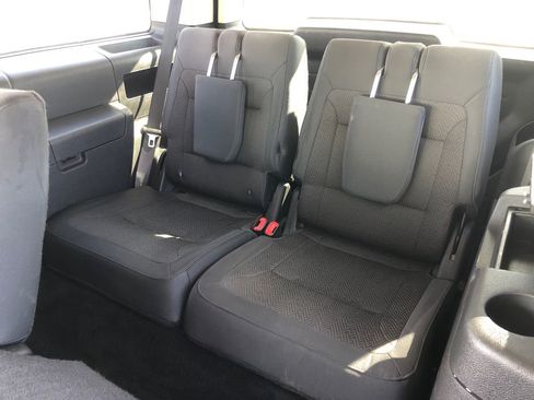Used 2016 Ford Flex SEL image 22