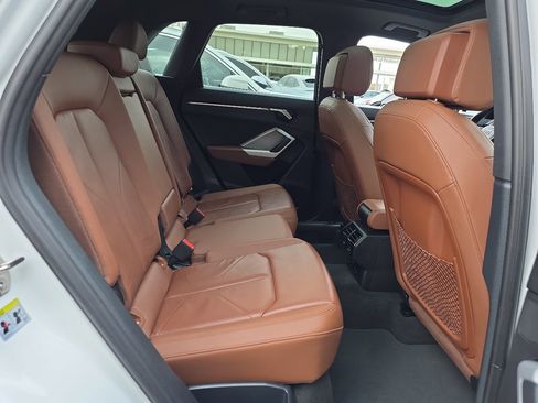 Used 2022 Audi Q3 2.0T Premium w/ Convenience Package image 25