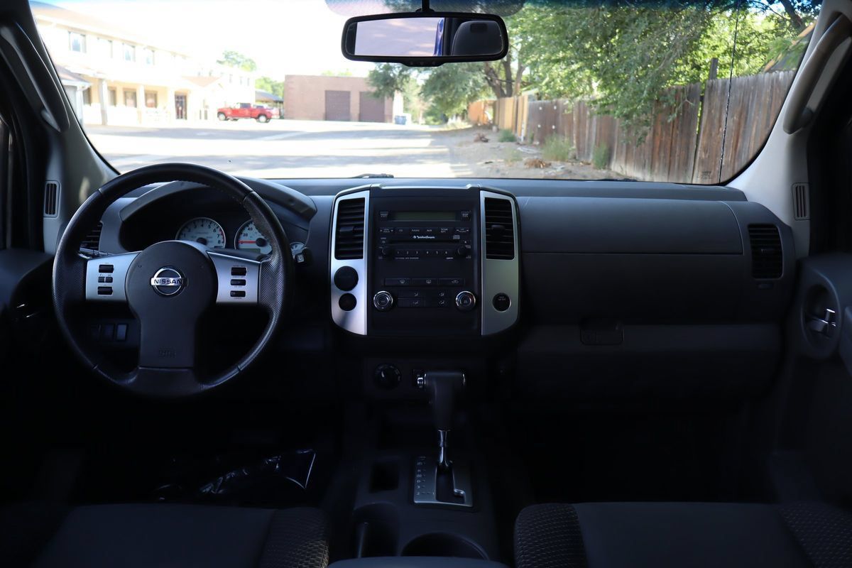 Used 2012 Nissan Xterra PRO-4X AWD/4WD image 16