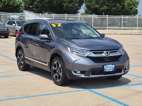 Used 2017 Honda CR-V Touring image 5