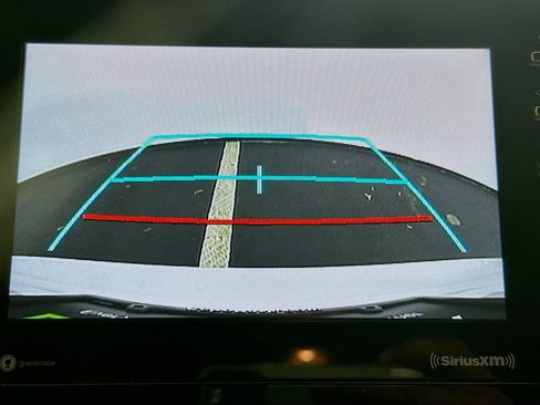 Used 2024 Toyota Camry SE image 22