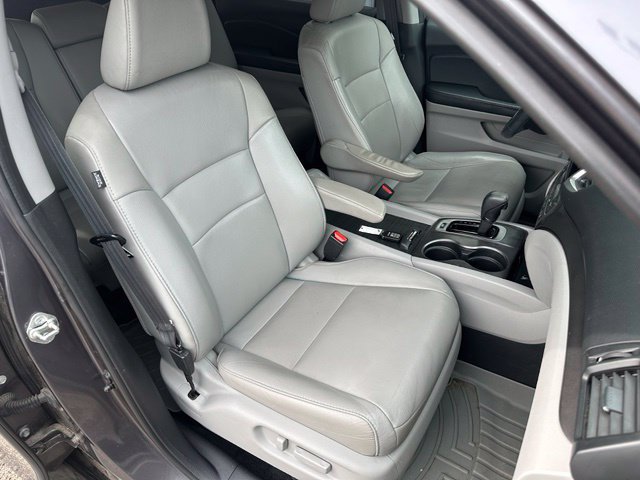 Used 2017 Honda Pilot EX-L image 11