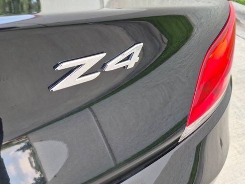 Used 2009 BMW Z4 sDrive35i RWD image 25