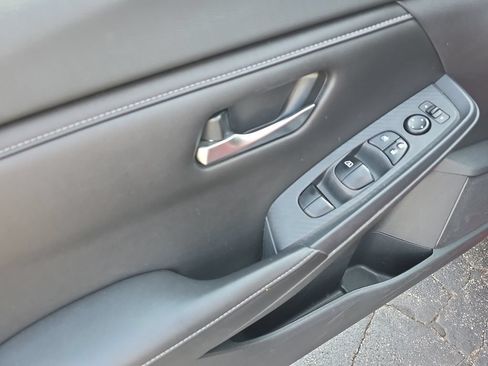 Used 2020 Nissan Sentra SV w/ Electronics Package FWD image 20