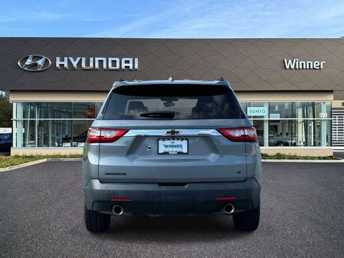 Used 2019 Chevrolet Traverse LT FWD image 3