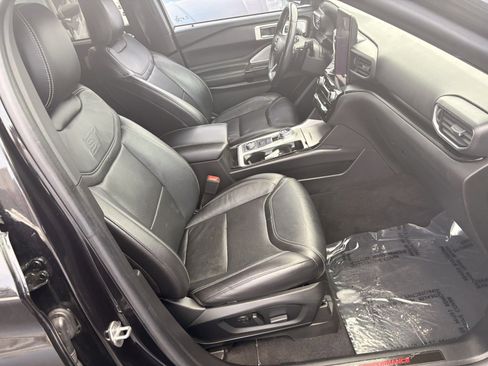 Used 2021 Ford Explorer ST w/ Equipment Group 401A image 22