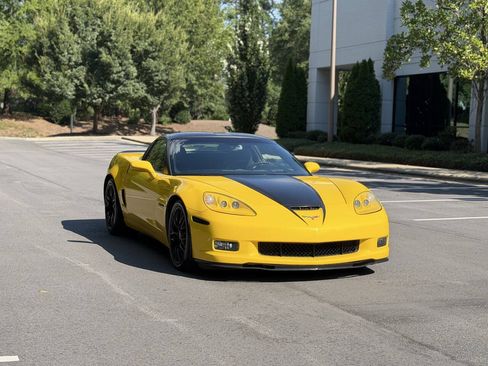 Used 2008 Chevrolet Corvette Z06 RWD image 1