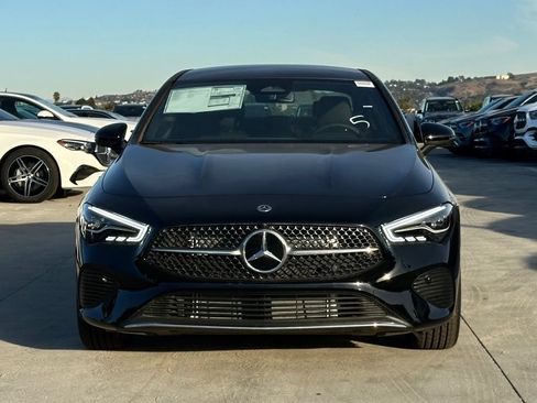Used 2025 Mercedes-Benz CLA 250 image 4