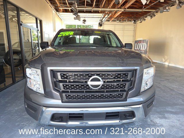 Certified 2023 Nissan Titan SV AWD/4WD image 1