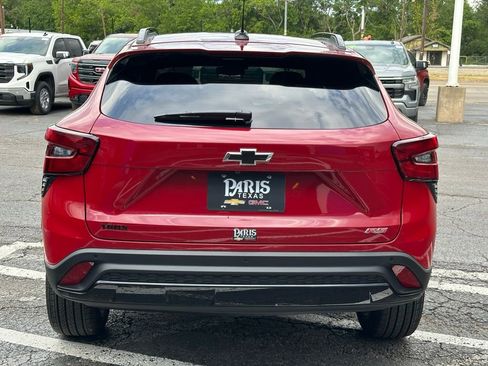 New 2026 Chevrolet Trax RS w/ Driver Confidence Package FWD image 5