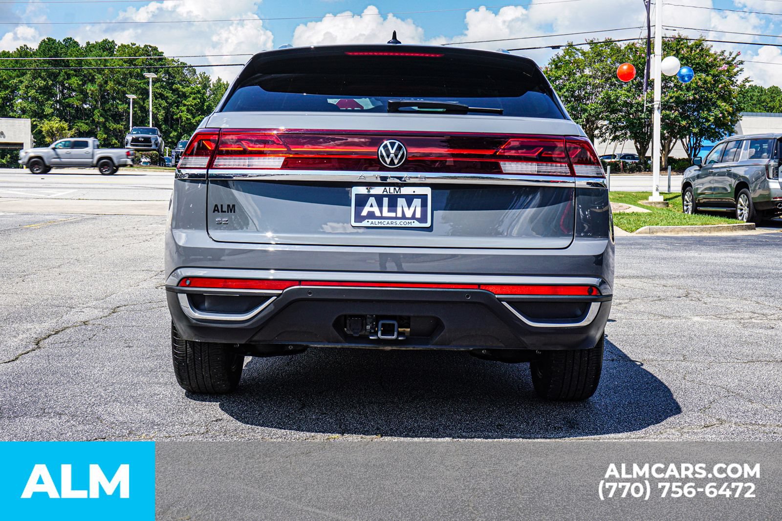 Used 2026 Volkswagen Atlas Cross Sport SE FWD image 12