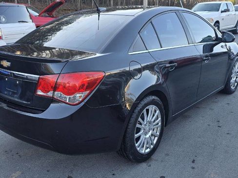 Used 2014 Chevrolet Cruze Eco w/ Enhanced Safety Package image 6