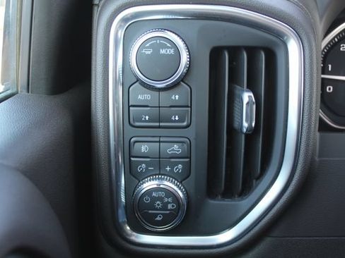 Used 2022 GMC Sierra 2500 Denali AWD/4WD image 27