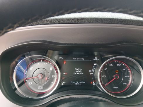 Used 2023 Dodge Charger SXT RWD image 11
