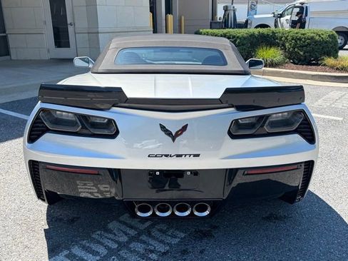 Used 2018 Chevrolet Corvette Z06 RWD image 6