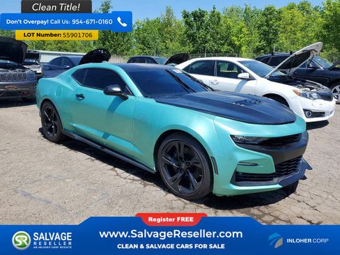 Used 2020 Chevrolet Camaro SS RWD image 5