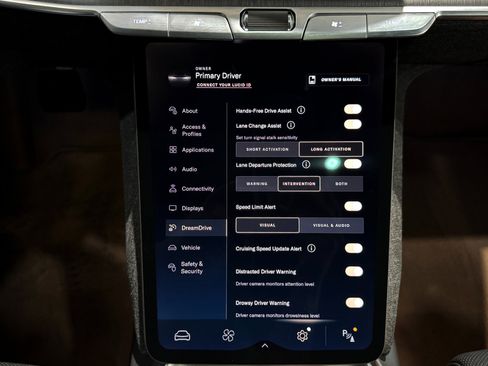 Used 2022 Lucid Air Grand Touring image 38
