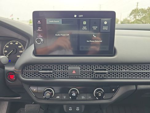 Certified 2026 Honda HR-V Sport image 17