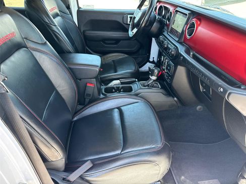 Used 2019 Jeep Wrangler Unlimited Rubicon AWD/4WD image 20