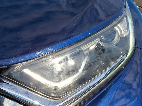 Used 2017 Honda CR-V LX image 9