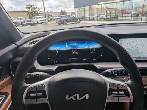 Used 2025 Kia Telluride SX Prestige X-Line AWD/4WD image 31