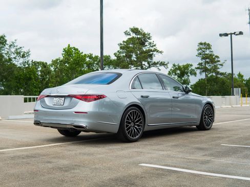 Used 2023 Mercedes-Benz S 580 4MATIC Sedan w/ Warmth & Comfort Package image 14