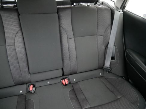 Used 2025 Subaru Outback Premium image 14